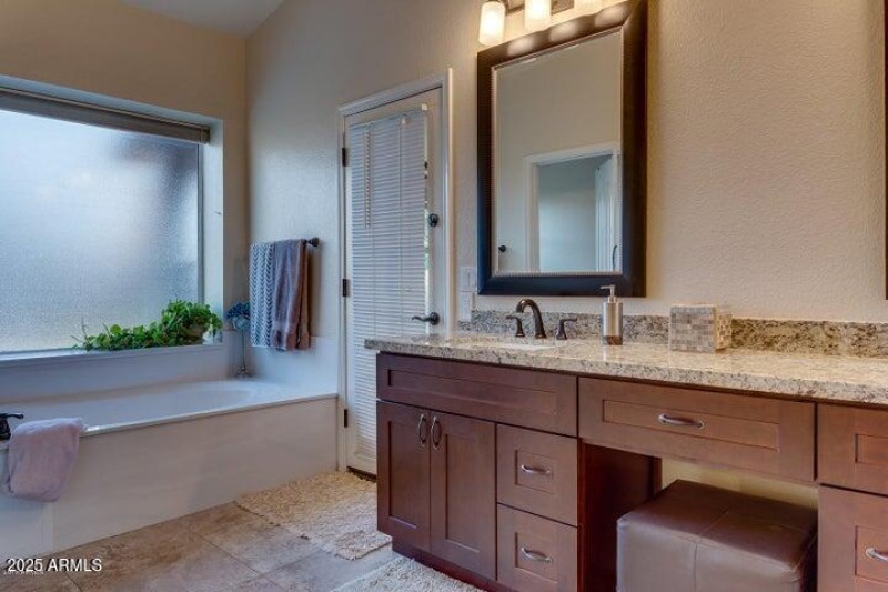 20190418083109174025000000-o