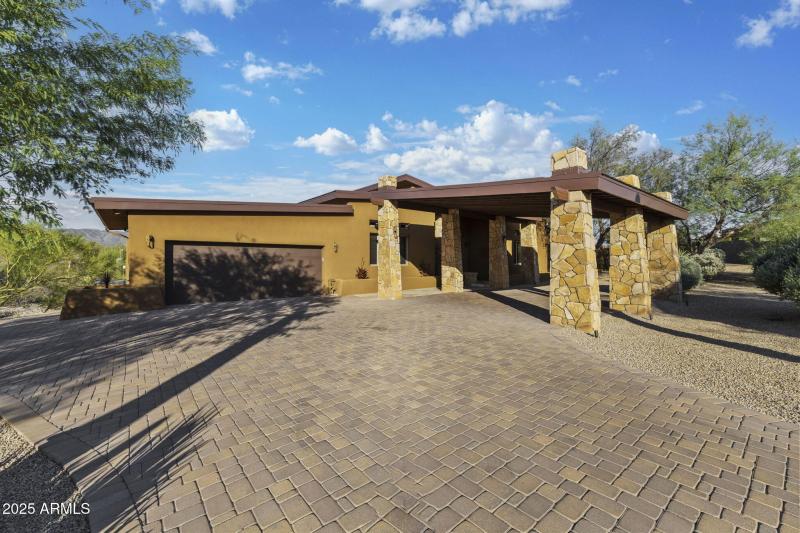 36833 Long Rifle Rd Carefree - 203