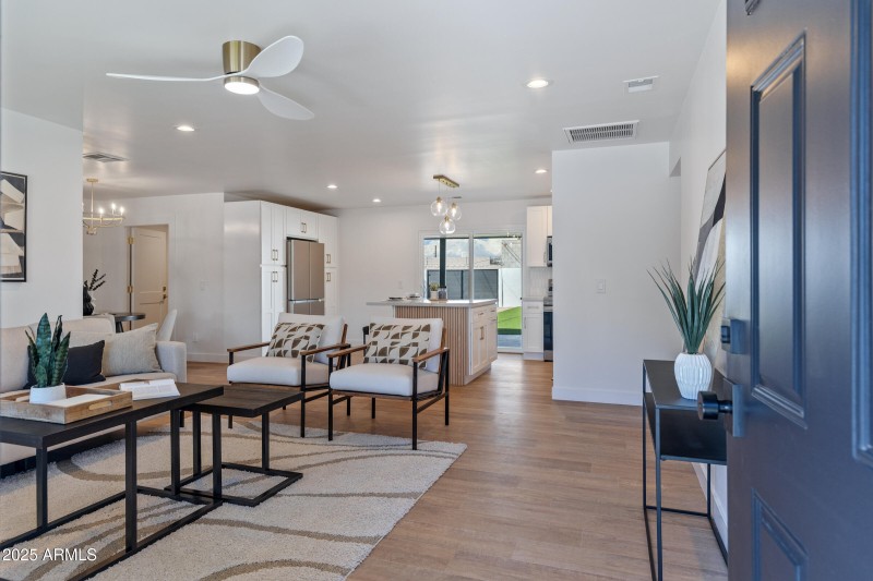 7820 E Loma Land Dr-5