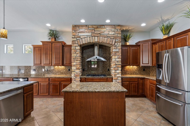13-Kitchen