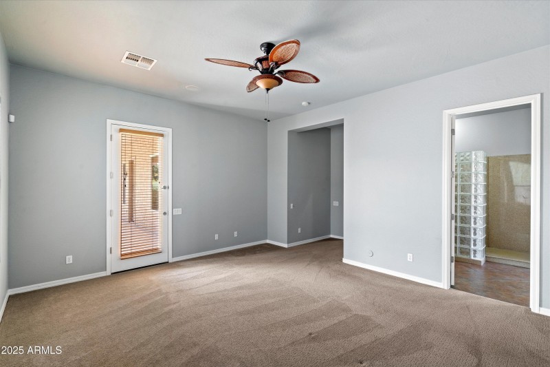 18-Master Bedroom