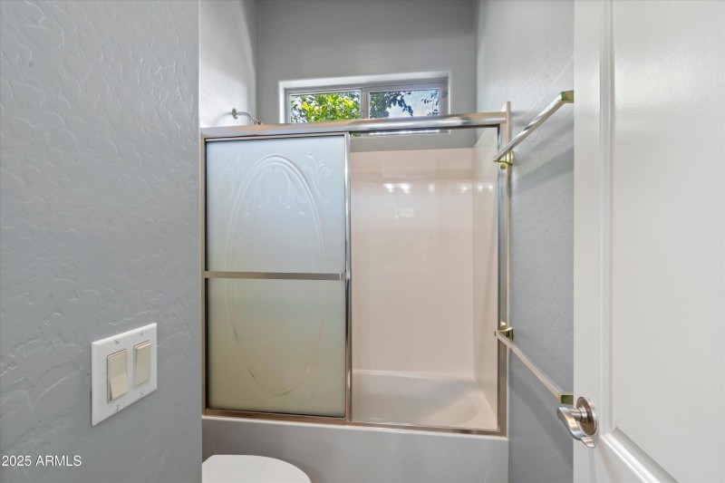 24-Bathroom 3