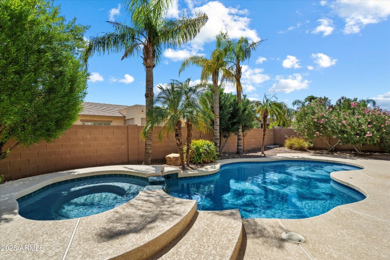 29-Pool & Spa