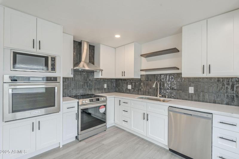 12-web-or-mls-Rose-12