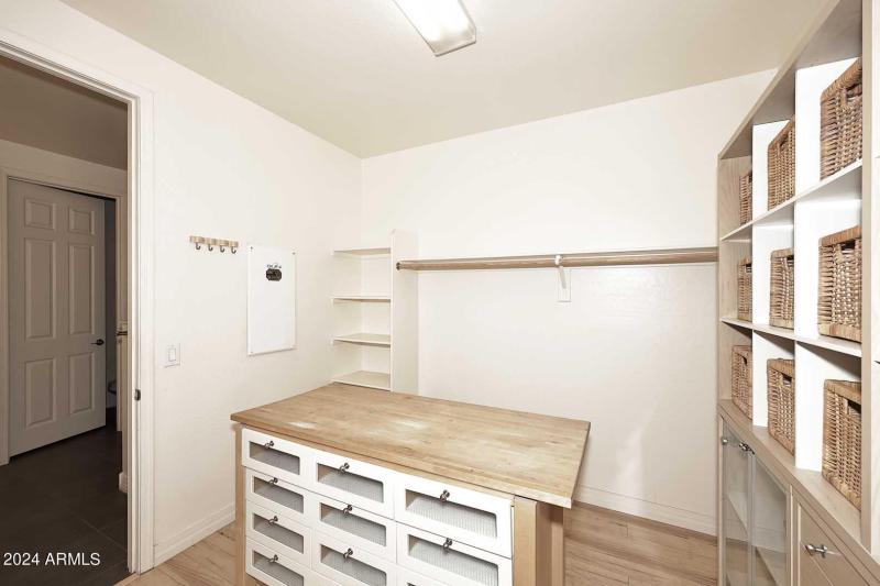 Primary Bedroom-Closet2