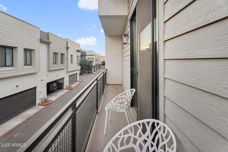 52-web-or-mls-Hearne-43