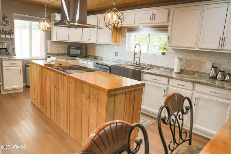 20230821210431543910000000-o