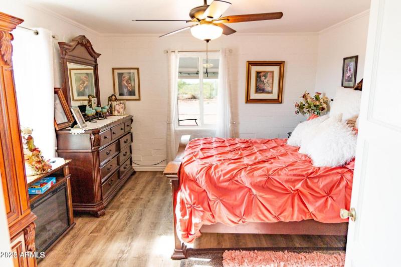 20230821210148371065000000-o