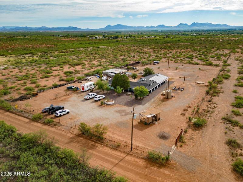 20230821210641812579000000-o