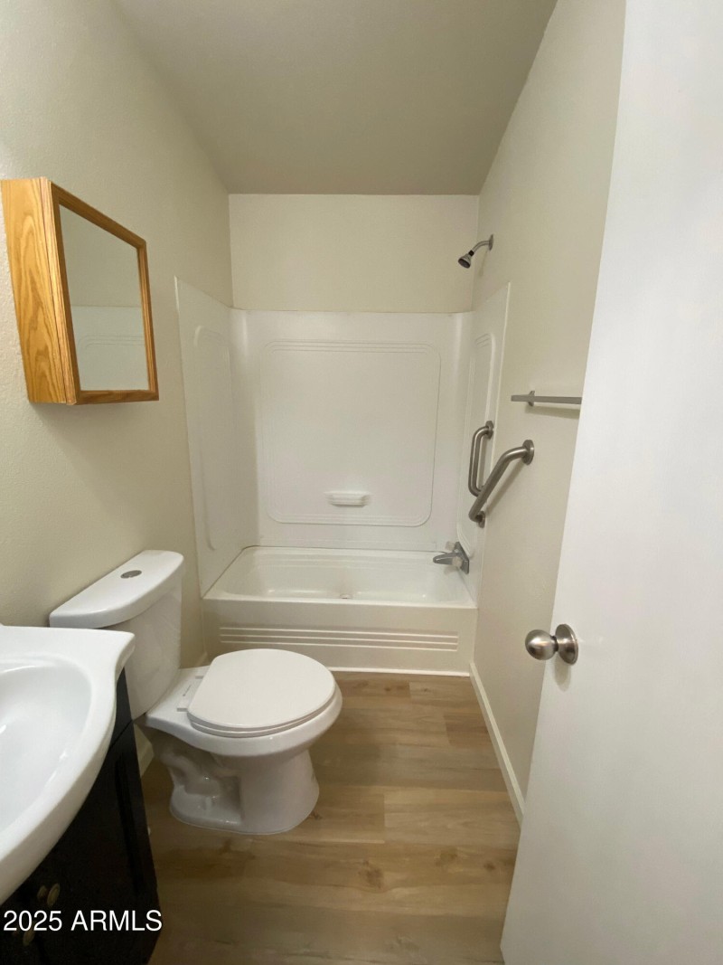 32 hall bath