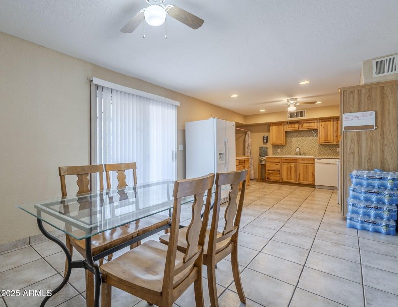 Dining.kitchen