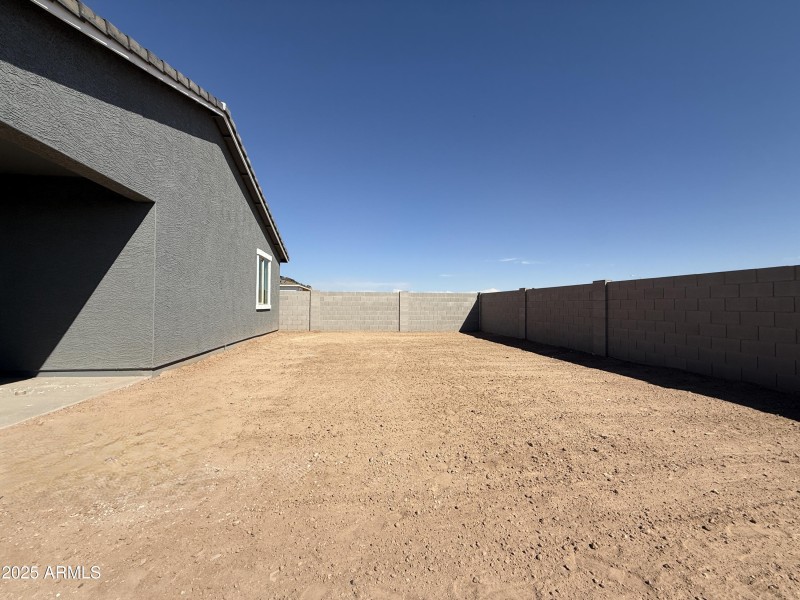 031_Back_Yard