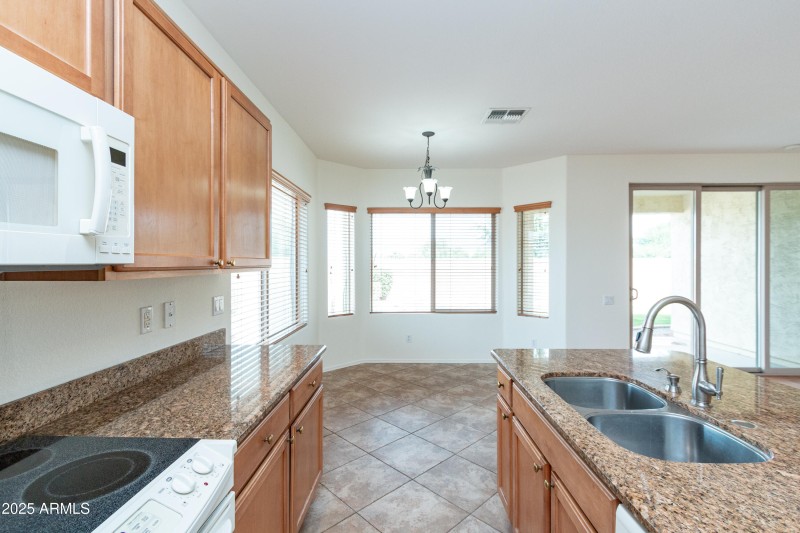 650 E Colinas Pl Chandler-14