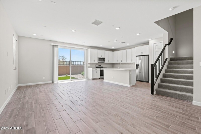 20250523045422585651000000-o