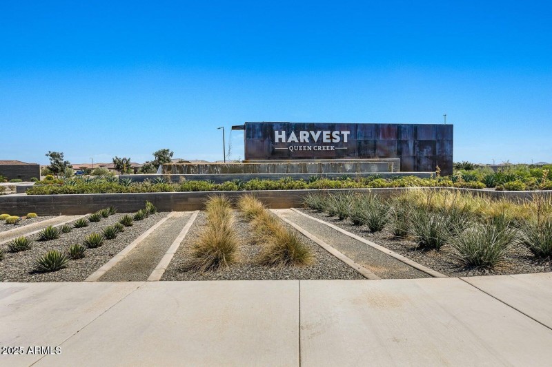 Harvest Community 1