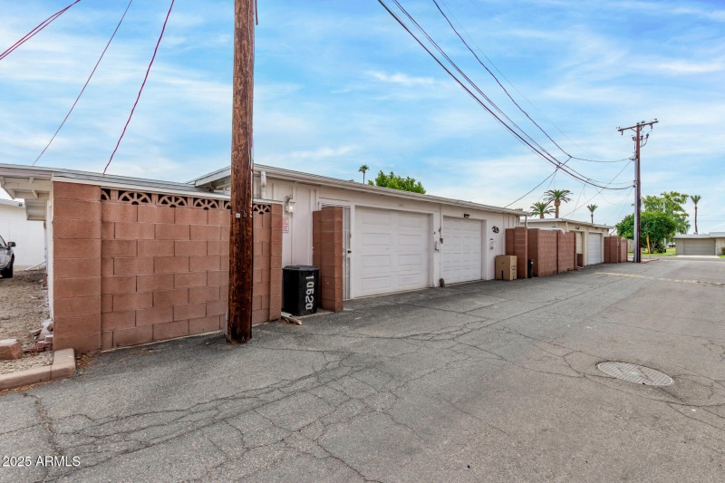 25 Oakmont