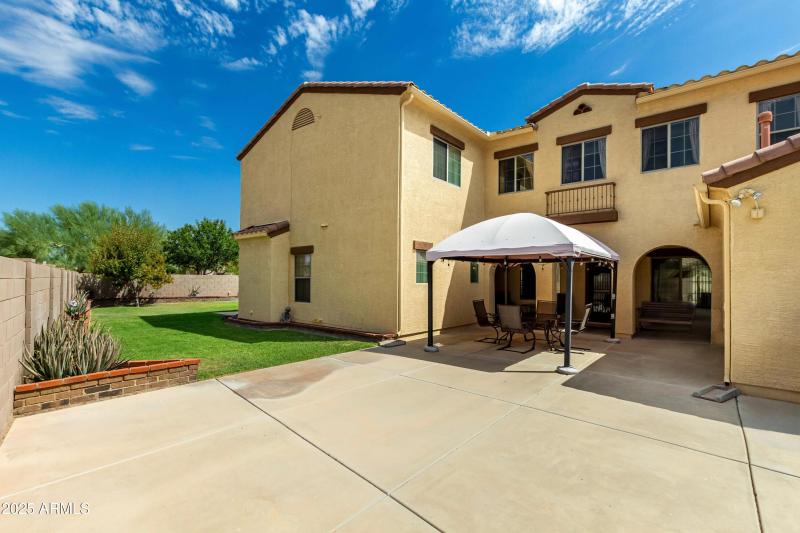 Facetune_18-09-2025-08-23-22