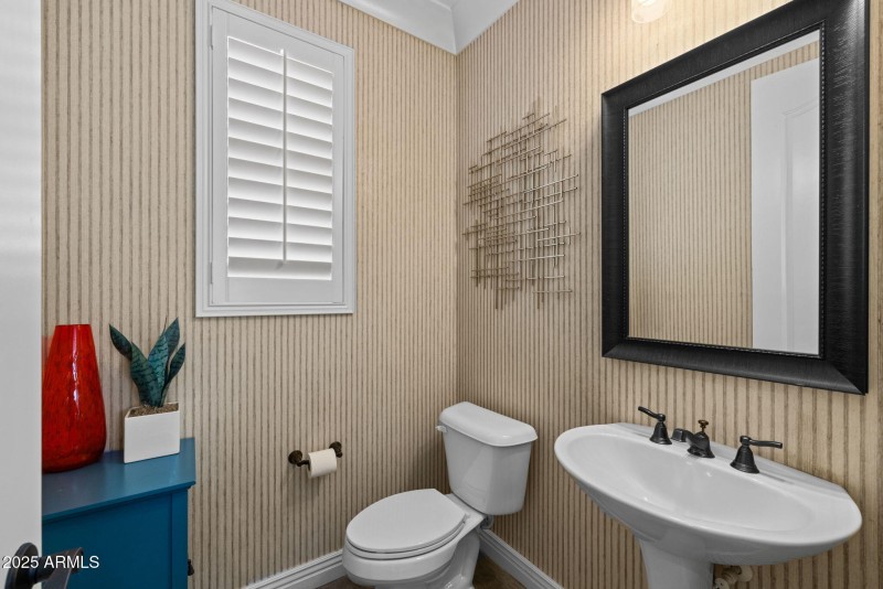 23-web-or-mls-9743 E Kinetic Dr, Mesa-23