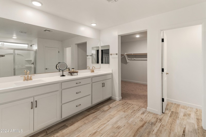 16848 W Alice Ave-22