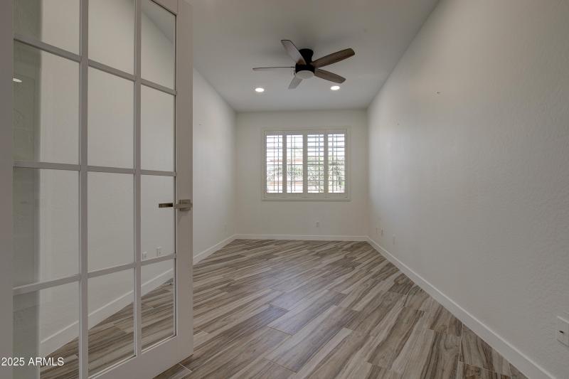 2237 Bonanza Ln Phx-12