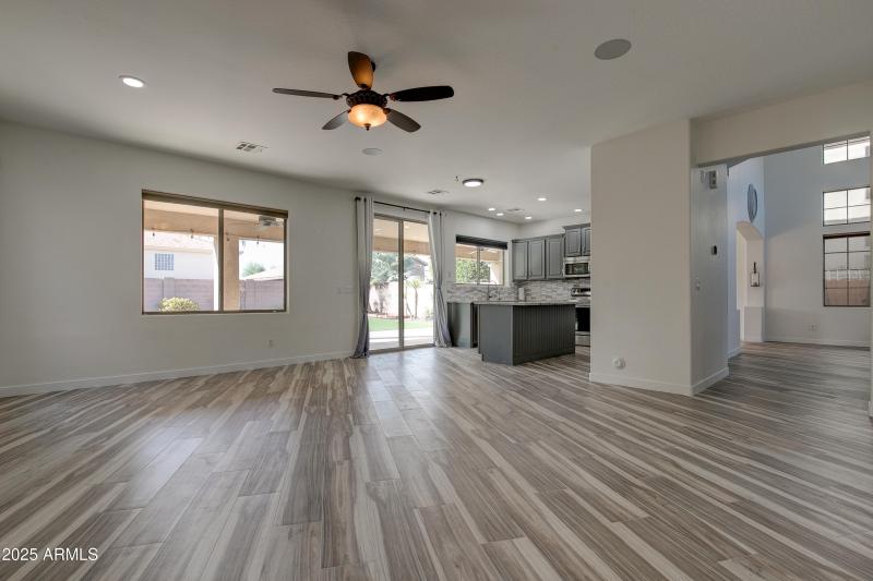 2237 Bonanza Ln Phx-21