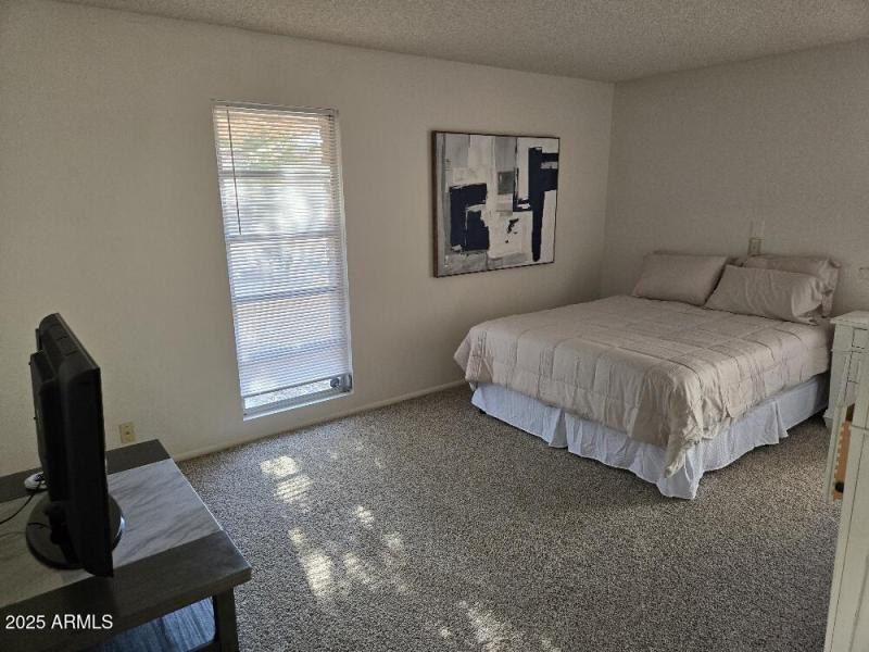 20250915_163453_resized