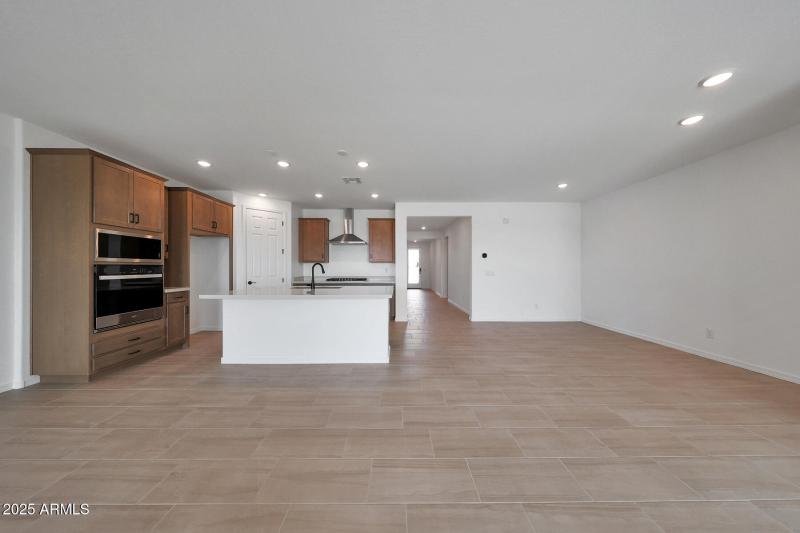 PHX_Landmarke_Lot 1066_Azure_779_Kitchen