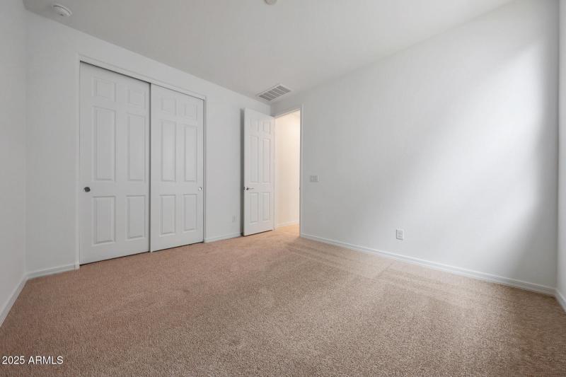 PHX_Landmarke_Lot 1067_Aqua_793_bed3