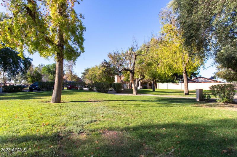 28-web-or-mls-4545-n-67th-ave-1441