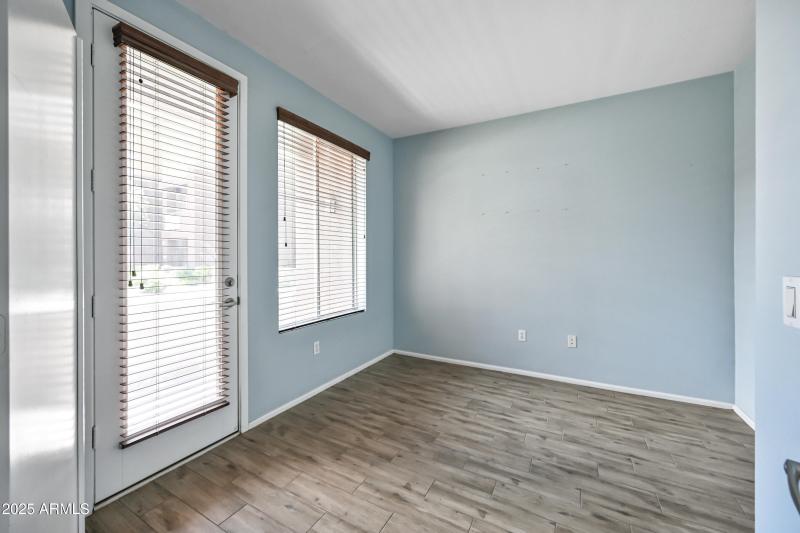 4-6745N93A1158-ocupix