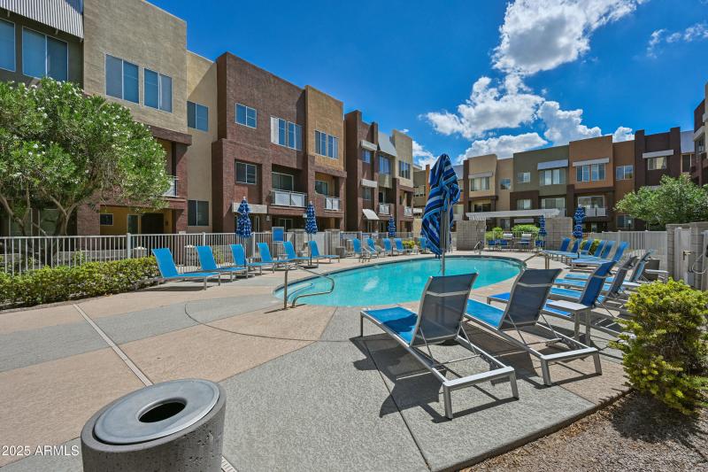 30-6745N93A1158-ocupix