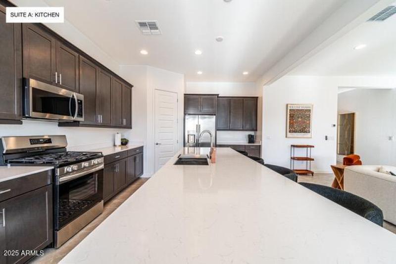 SUITE A_ KITCHEN