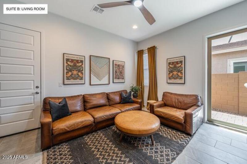 SUITE B_ LIVING ROOM