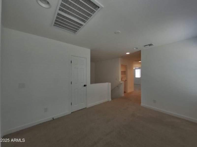 4_pc_9iav9OAc7d_P8FP3EsjZZ_layout_0