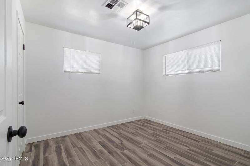 18_8815 n 30th ave phoenix az 18