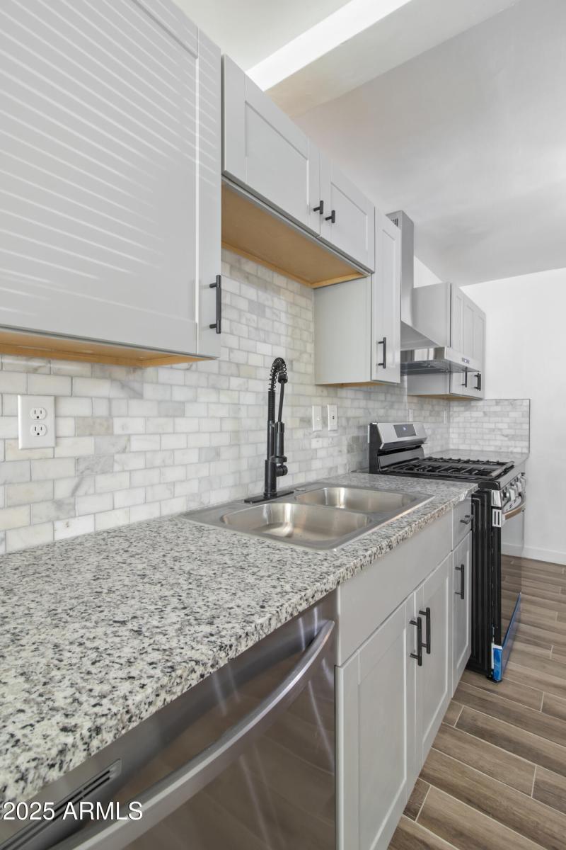 26_8815 n 30th ave phoenix az social med