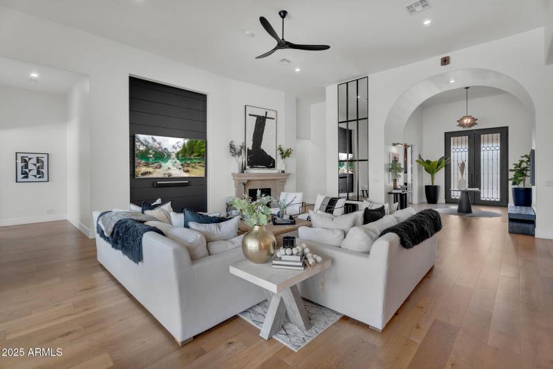 5-web-or-mls-Scorpio-6