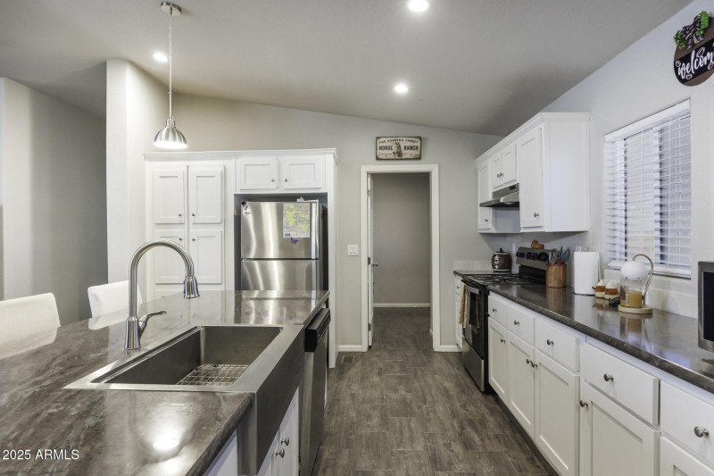 Kitchen 3