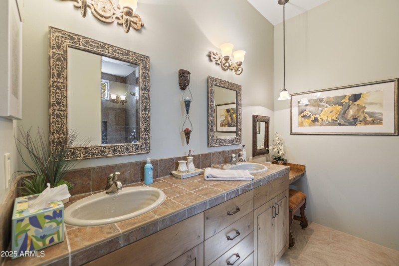 090-Bathroom #2