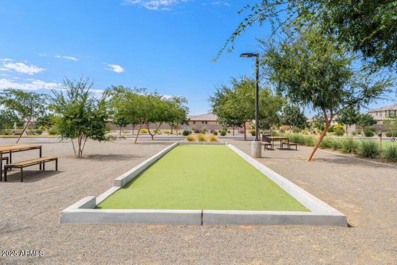 20250917191701868081000000-o_genErase