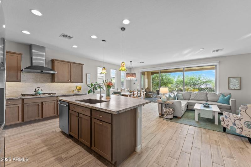 4545 Tenderfoot Way