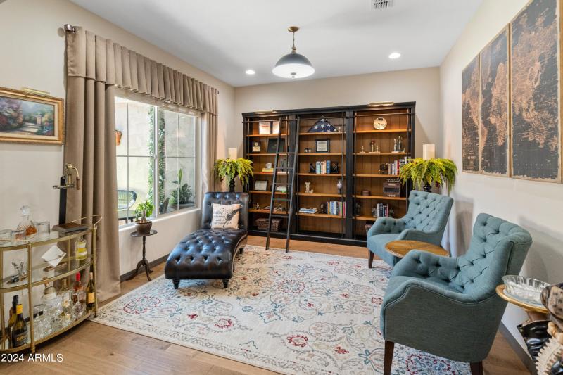 26647 W Covey Ln-9