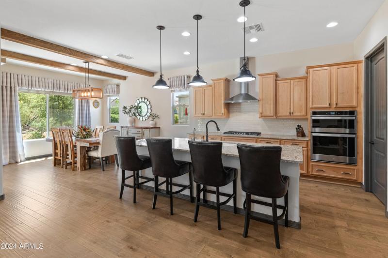 26647 W Covey Ln-16