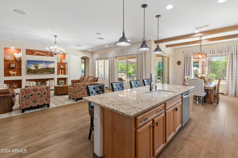 26647 W Covey Ln-27