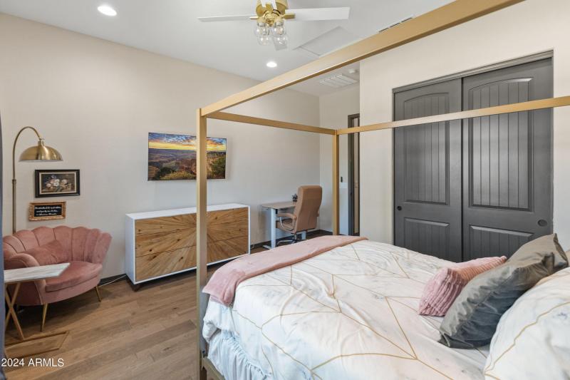 26647 W Covey Ln-2