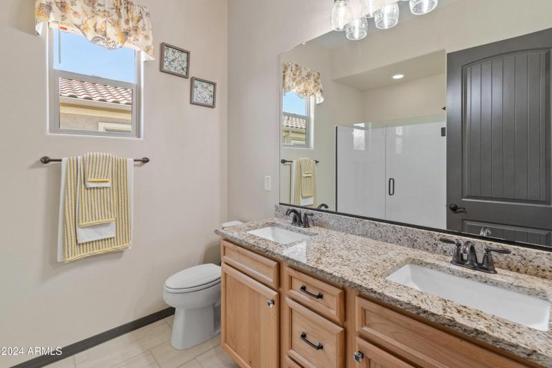 26647 W Covey Ln-4