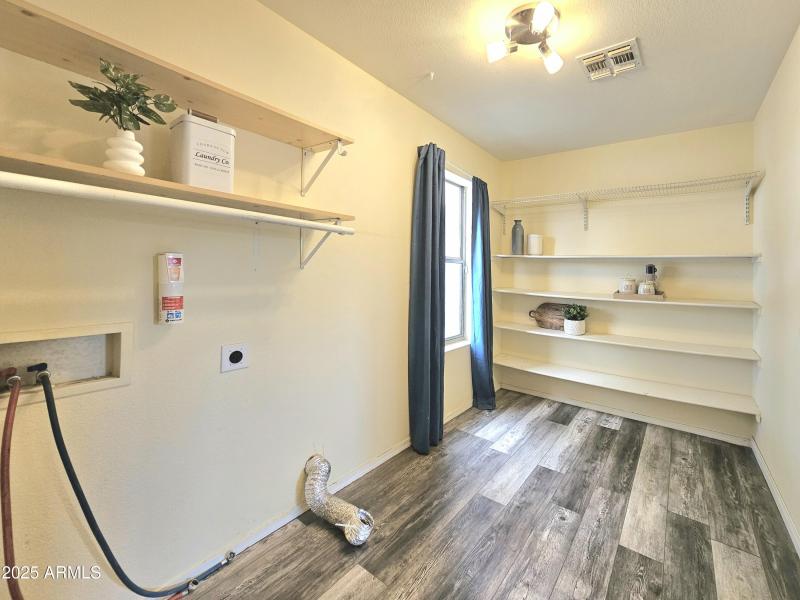 Laundry/Pantry room