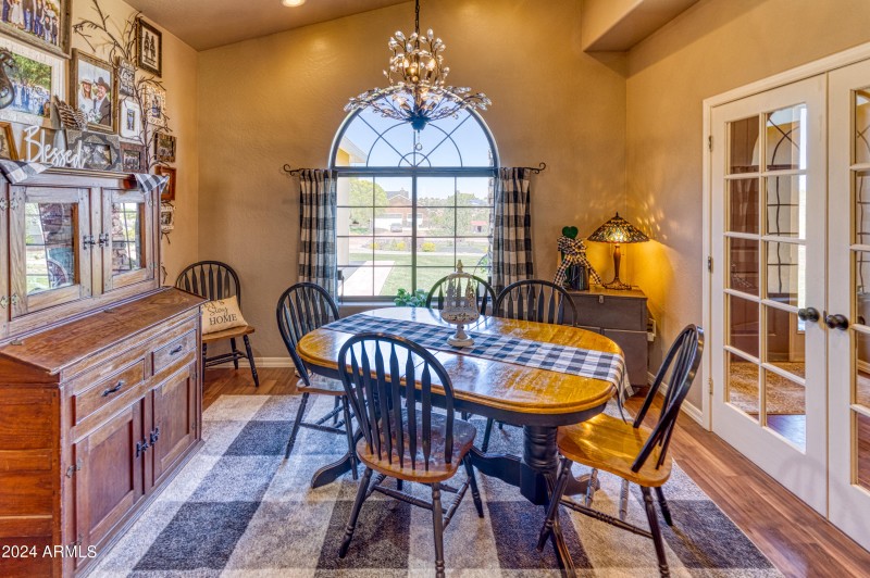 Formal Dining
