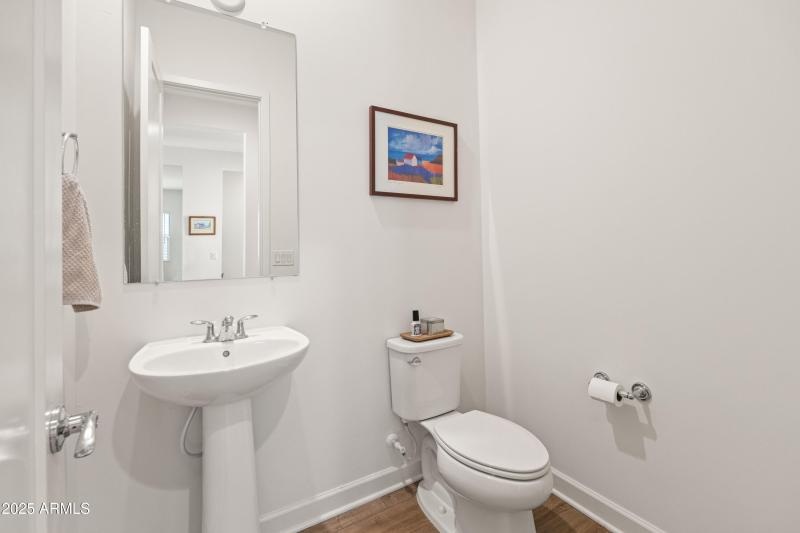 7f guest half bathroom