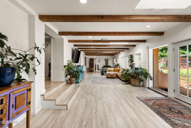 33-Family Room